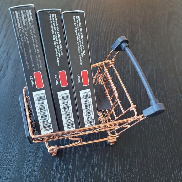 Younique Lucrative Lip Gloss Set of 3 (Lethal — Orange Red) - Picture 1 of 2